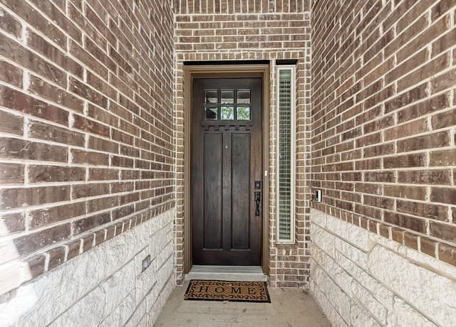 rental at 8720  Indian Blf in Converse, TX — photo 4