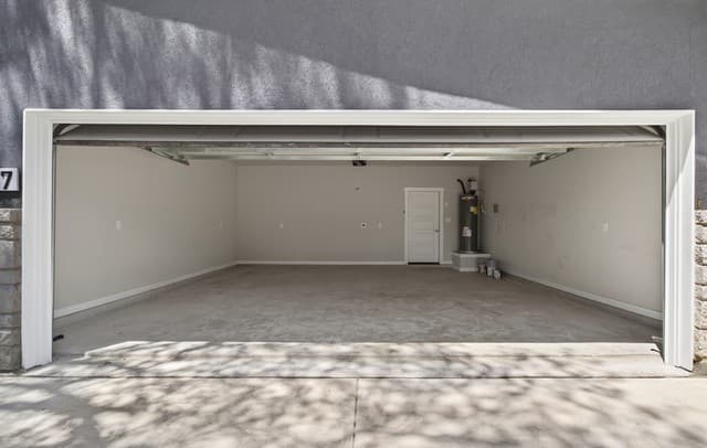 rental at 15227  Rosa Trl in San Antonio, TX — photo 4