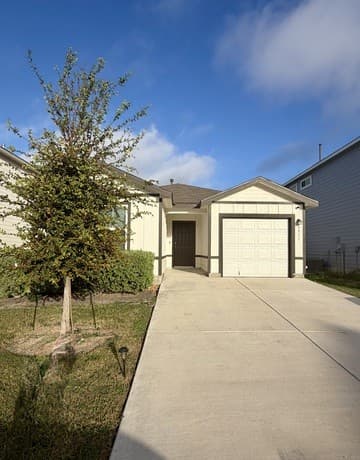 rental at 9951  Spotted Rose in San Antonio, TX — photo 5