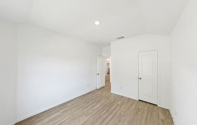 rental at 12920  Thyme Way in St Hedwig, TX — photo 4