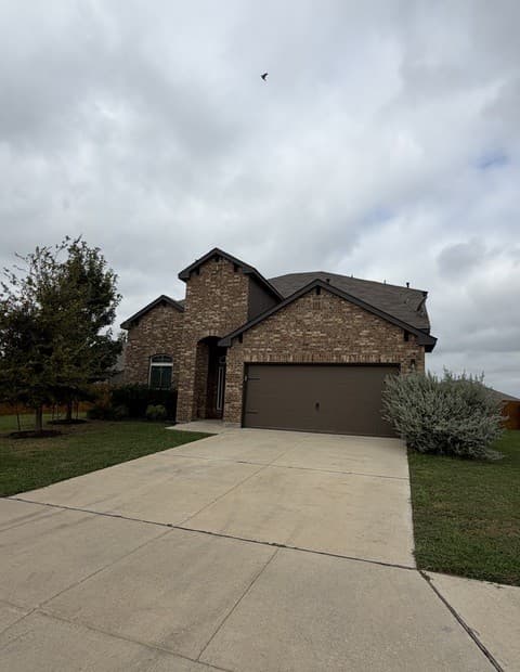 rental at 365  Orion Dr in New Braunfels, TX — photo 3