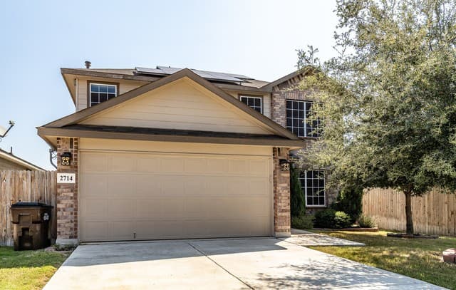 rental at 2714  Lake Horizon in San Antonio, TX — photo 1