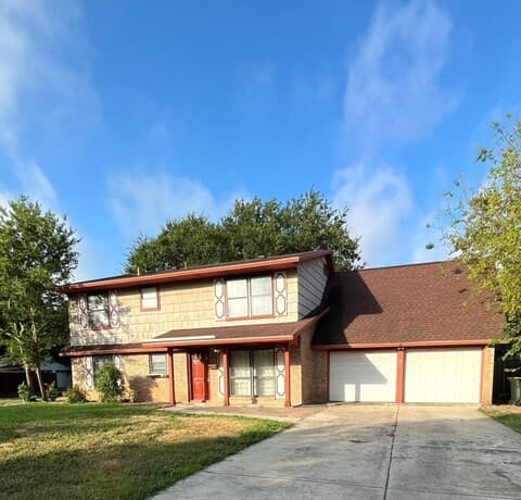 rental at 136  Valley Oak Dr in Schertz, TX — photo 1