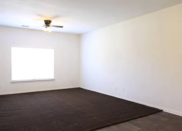 rental at 3907  Southton in San Antonio, TX — photo 5