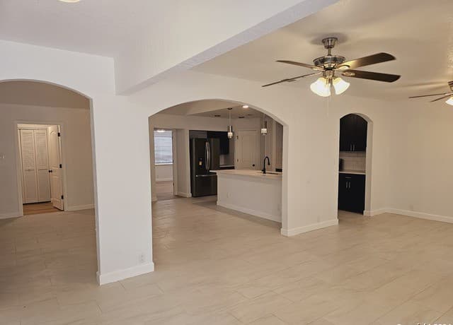 rental at 6700  Yellow Rose St in San Antonio, TX — photo 2