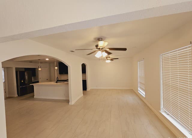 rental at 6700  Yellow Rose St in San Antonio, TX — photo 3