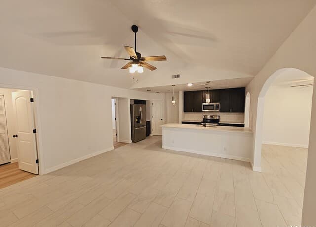 rental at 6700  Yellow Rose St in San Antonio, TX — photo 4