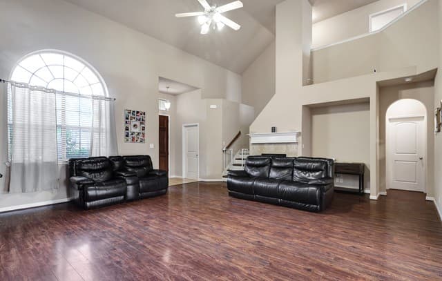 rental at 26931  Rustic Brk in San Antonio, TX — photo 5