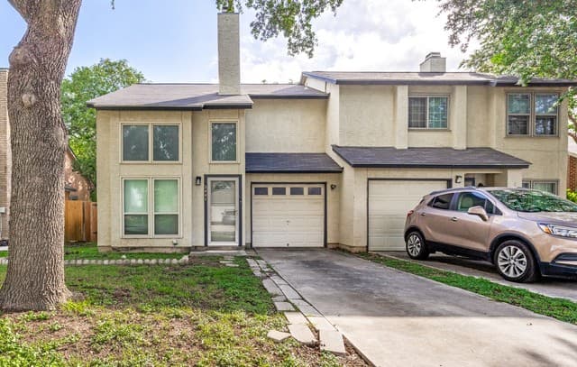 rental at 3441  Ridge Rnch Unit 0 in San Antonio, TX — photo 1