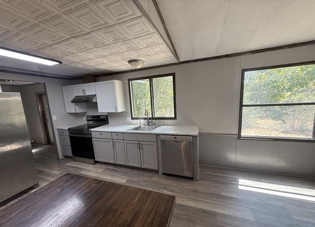 rental at 245  Bandera in Bandera, TX — photo 4