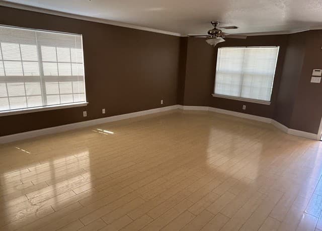 rental at 6326  Kensinger Pass in Converse, TX — photo 3