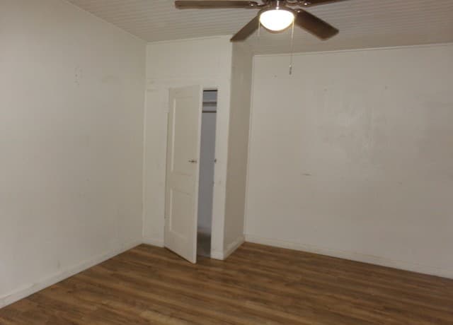 rental at 519  Rigsby Unit 2 in San Antonio, TX — photo 3