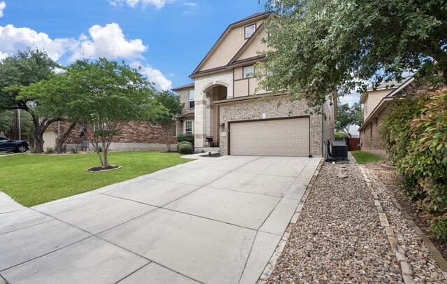 rental at 6311  Geranium in San Antonio, TX — photo 4