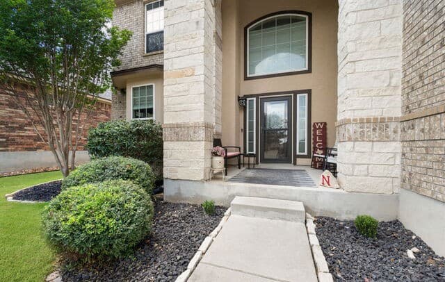 rental at 6311  Geranium in San Antonio, TX — photo 5