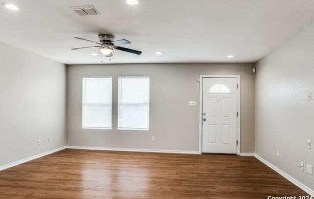 rental at 3743  Amber Leaf in San Antonio, TX — photo 4