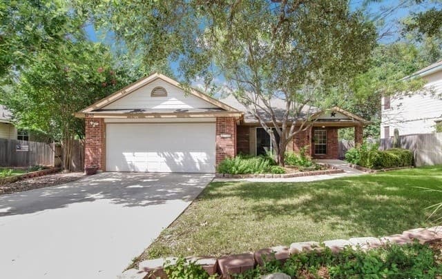 rental at 3737  Limestone Mesa in Schertz, TX — photo 4