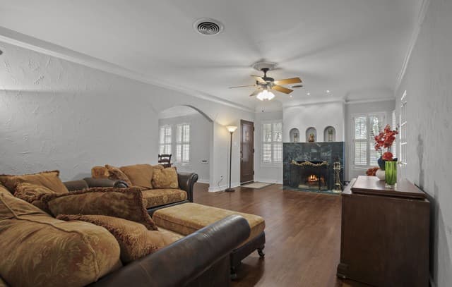 rental at 144  Greenlawn Dr in San Antonio, TX — photo 5