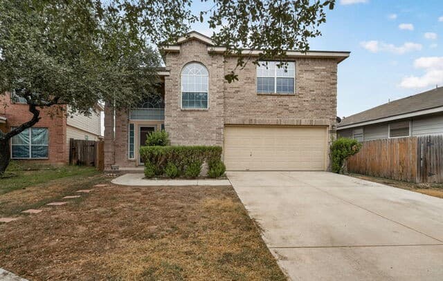 rental at 8222  Maloy Manor in San Antonio, TX — photo 1