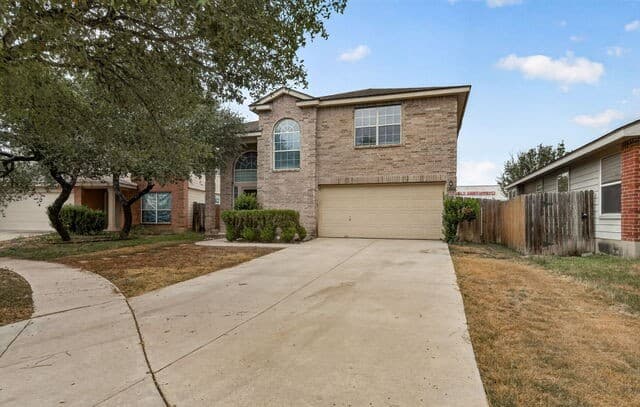 rental at 8222  Maloy Manor in San Antonio, TX — photo 2