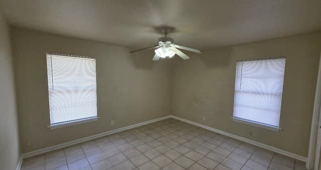rental at 223  Sunnyland Dr in San Antonio, TX — photo 5