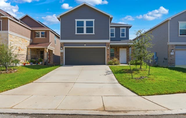 rental at 3243  Comanche Xing in San Antonio, TX — photo 1