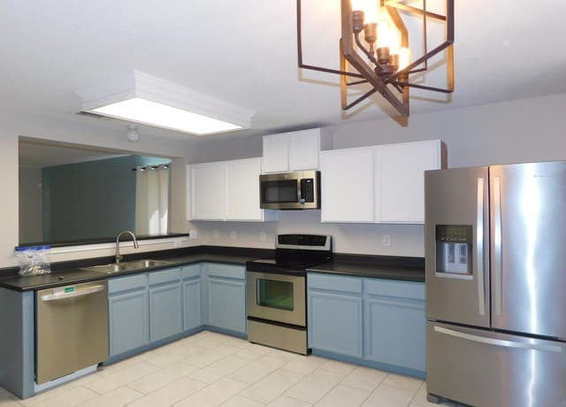 rental at 4615  Adkins Trl in San Antonio, TX — photo 5
