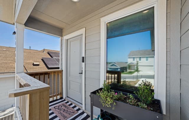 rental at 14246  Enfield Fls in San Antonio, TX — photo 3