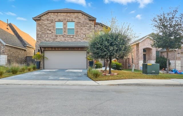 rental at 2838  High Castle Lane in San Antonio, TX — photo 1
