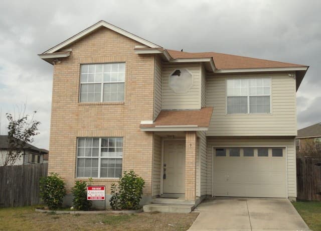 rental at 9  Apple Hills in San Antonio, TX — photo 1