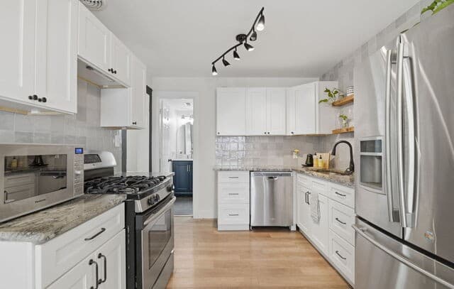 rental at 616  Willow in San Antonio, TX — photo 3