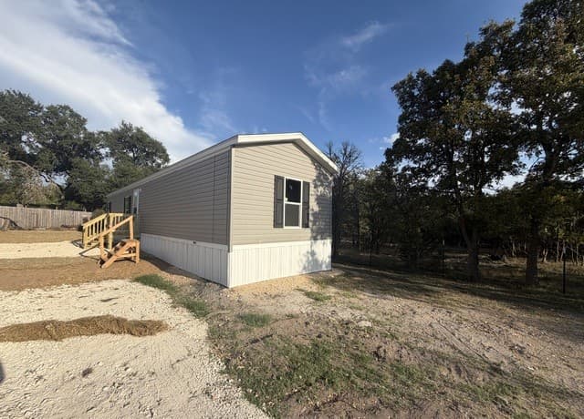 rental at 583  Lone Shadow Unit B in Spring Branch, TX — photo 2