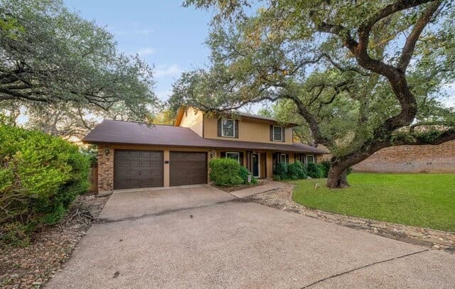 rental at 15103  Mule Tree St in San Antonio, TX — photo 2