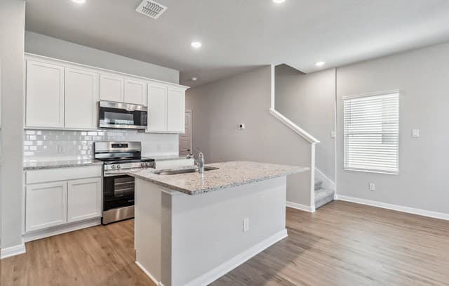 rental at 3908  Abbott Pass Unit 101 in St.Hedwig, TX — photo 5
