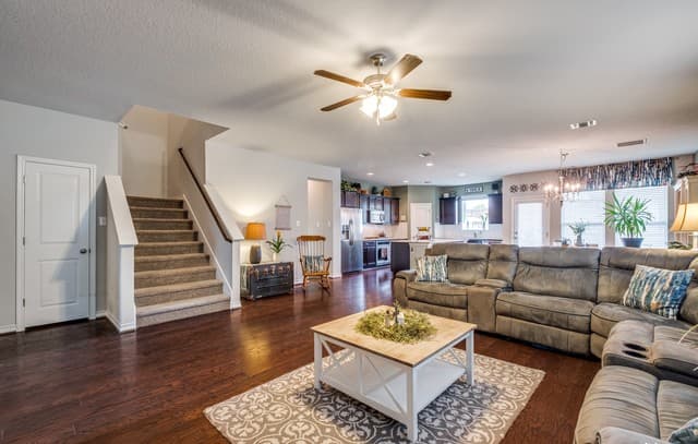 rental at 14535  Running Wolf in San Antonio, TX — photo 5