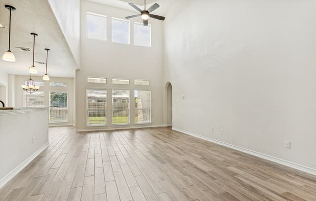 rental at 6923  Comanche Cougar in San Antonio, TX — photo 4