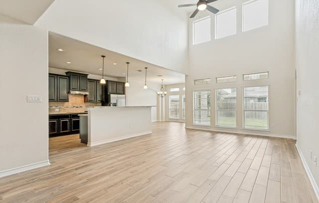 rental at 6923  Comanche Cougar in San Antonio, TX — photo 5