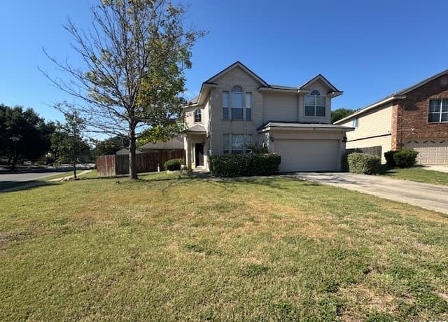 rental at 10702  Arabian Isle in San Antonio, TX — photo 3