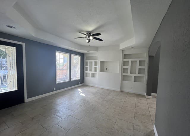 rental at 7723  Shetland Dr Unit 1 in San Antonio, TX — photo 3