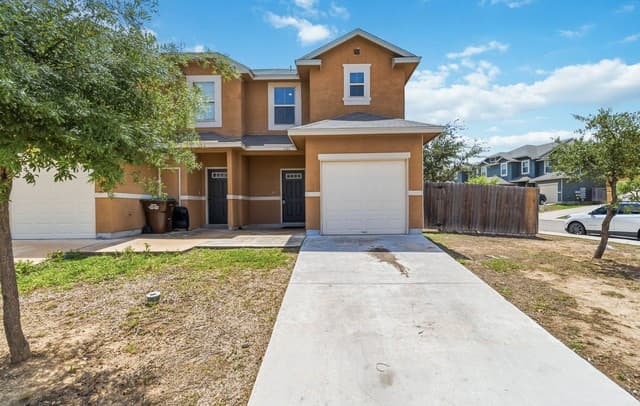 rental at 6011  Jax Way Unit 101 in San Antonio, TX — photo 2