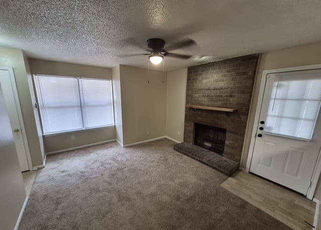 rental at 6314  Cambridge Dr. Unit 1 in San Antonio, TX — photo 4