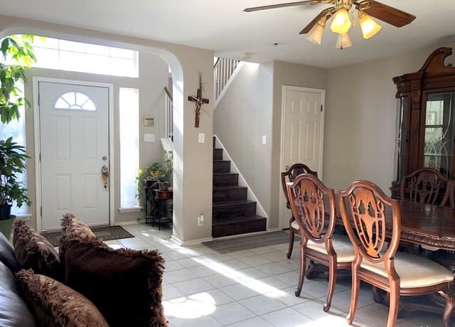 rental at 731  Leopard Holw in San Antonio, TX — photo 5