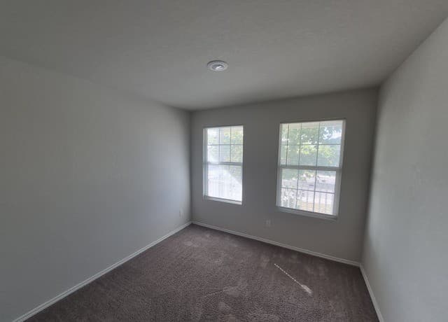rental at 13231  Thyme Way in St Hedwig, TX — photo 3