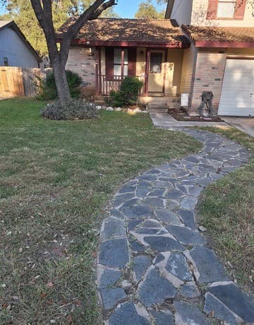 rental at 7142  Webbwood Way in San Antonio, TX — photo 4