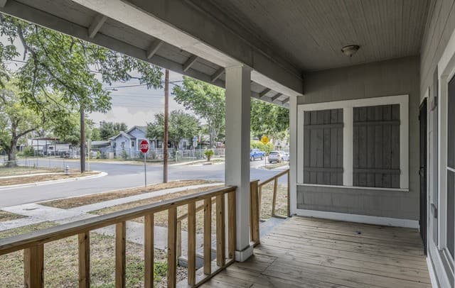 rental at 248  Clifford Ct Unit 101 in San Antonio, TX — photo 2