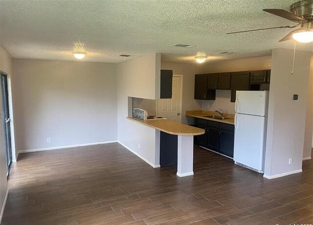 rental at 7920  Falcon Ridge in San Antonio, TX — photo 5