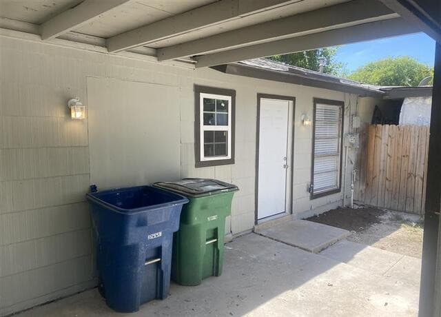 rental at 5514  Little Creek in San Antonio, TX — photo 3