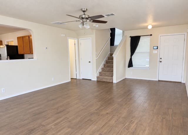 rental at 6051  Kensinger Pass in Converse, TX — photo 4