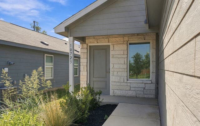 rental at 10723  Vesta Curv in San Antonio, TX — photo 3