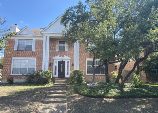 rental at 614  Stoneway Dr in San Antonio, TX — photo 2
