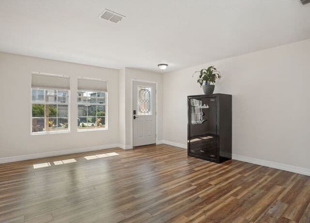 rental at 24715  Hickory Mdw in San Antonio, TX — photo 2